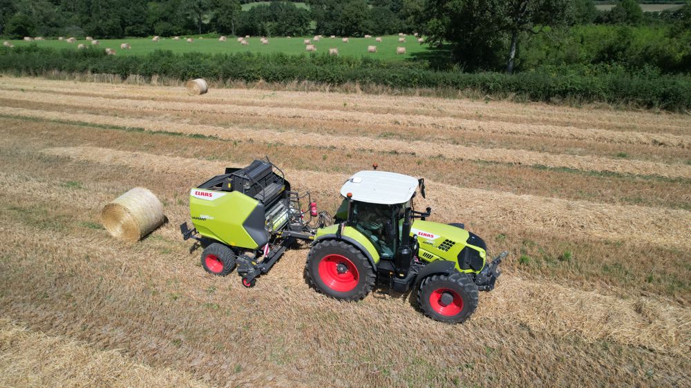 Claas Variant Rc La Balle Tourne Dans Le Sens Inverse