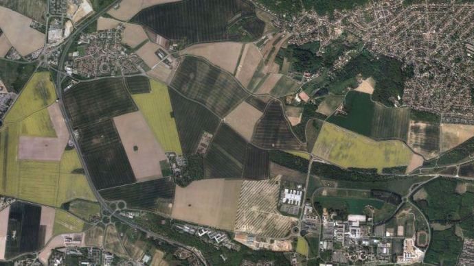 L'Oncea estime entre 40.000 et 90.000 ha par an la consommation moyenne d'espaces agricoles depuis 2000.
