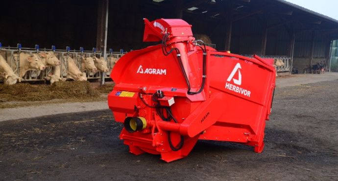 pailleuse distributrice Agram Herbivor