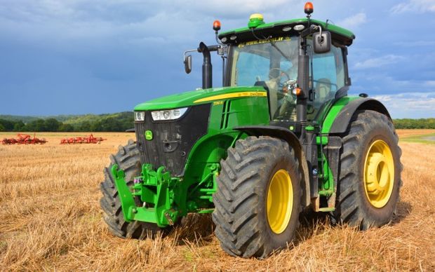7R310, 310 ch en transmission E23 ou Autopower.