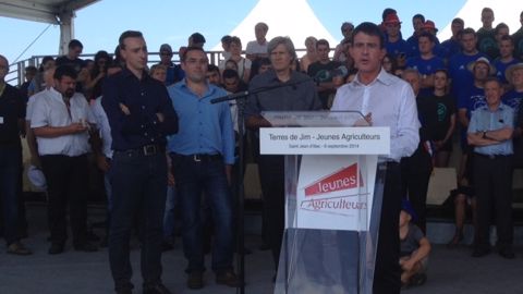 Les annonces de Manuel Valls, en visite aux Terres de Jim Les annonces de Manuel Valls, en visite aux Terres de Jim