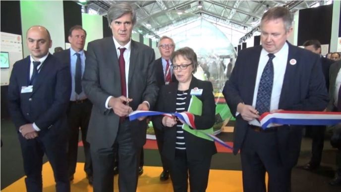 Stéphane Le Foll a inaugré le Sima 2015 dimanche 22 février 2015.