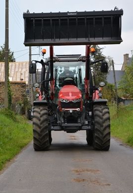 Conduire à 16 ans un ensemble de plus de 40 tonnes sur la route, c'est raisonnable?