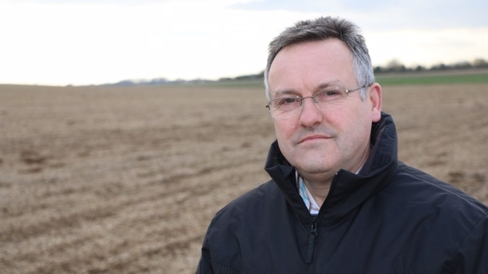 Eric Boisleux est président de l'Apad 62 (Association pour une agriculture durable), association d'agriculteurs qui s'intéressent à l'agriculture de conservation. « Cette association a vocation à former au semis direct sous couvert végétal et à accompagner l’évolution. Chaque agriculteur est technicien du groupe. » (©Terre-net Média)