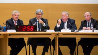 Stéphane Le Foll était convié au Sénat, pour une conférence consacrée aux difficultés de l'élevage français, en présence des responsables agricoles, des acteurs de la transformation et de la distribution. (©Sénat/Sonia Kerlidou) Stéphane Le Foll était convié au Sénat, pour une conférence consacrée aux difficultés de l'élevage français, en présence des responsables agricoles, des acteurs de la transformation et de la distribution. (©Sénat/Sonia Kerlidou)