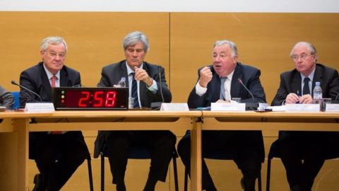 Stéphane Le Foll était convié au Sénat, pour une conférence consacrée aux difficultés de l'élevage français, en présence des responsables agricoles, des acteurs de la transformation et de la distribution. (©Sénat/Sonia Kerlidou) Stéphane Le Foll était convié au Sénat, pour une conférence consacrée aux difficultés de l'élevage français, en présence des responsables agricoles, des acteurs de la transformation et de la distribution. (©Sénat/Sonia Kerlidou)