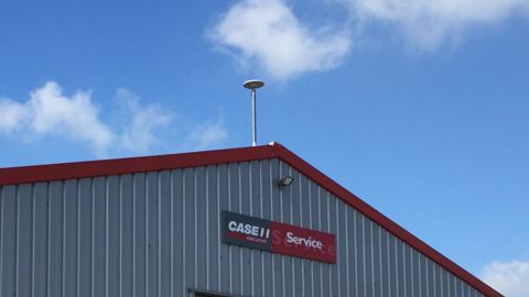 Antenne RTK+ un réseau Case IH. (©Case-IH)