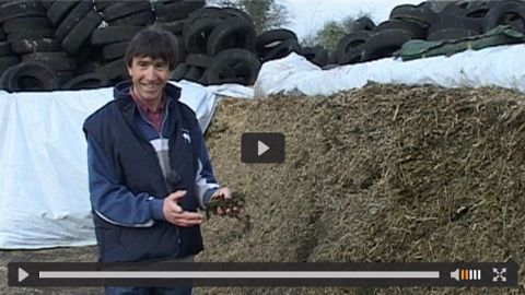 Un éleveur qui transmet sa passion pour l’alimentation des sols et des vaches