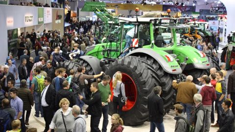 Le 1 000 Vario rempli le stand Fendt. (©Terre Net Média) 