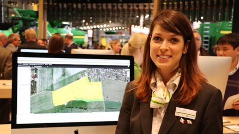 Solène Bourgeois, Myjohndeere.com : « Les utilisateurs peuvent partager leurs données avec des concessionnaires, des entrepreneurs, des clients pour les ETA ou même des voisins » (©Terre-net média)