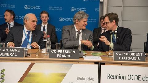 Stéphane Le Foll et son homologue américain Tom Vilsack. (©Xavier Remongin/Min.agri.fr) Stéphane Le Foll et son homologue américain Tom Vilsack. (©Xavier Remongin/Min.agri.fr)