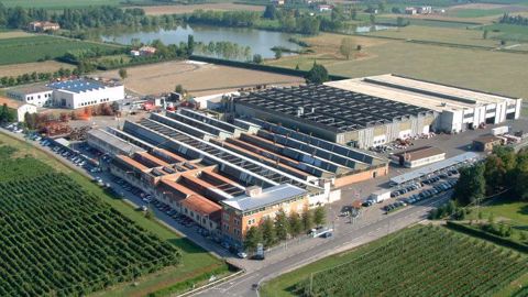 Usine et siège historique de Goldoni à Migliarina di Carpi (©Arbos Lovol) Usine et siège historique de Goldoni à Migliarina di Carpi (©Arbos Lovol)