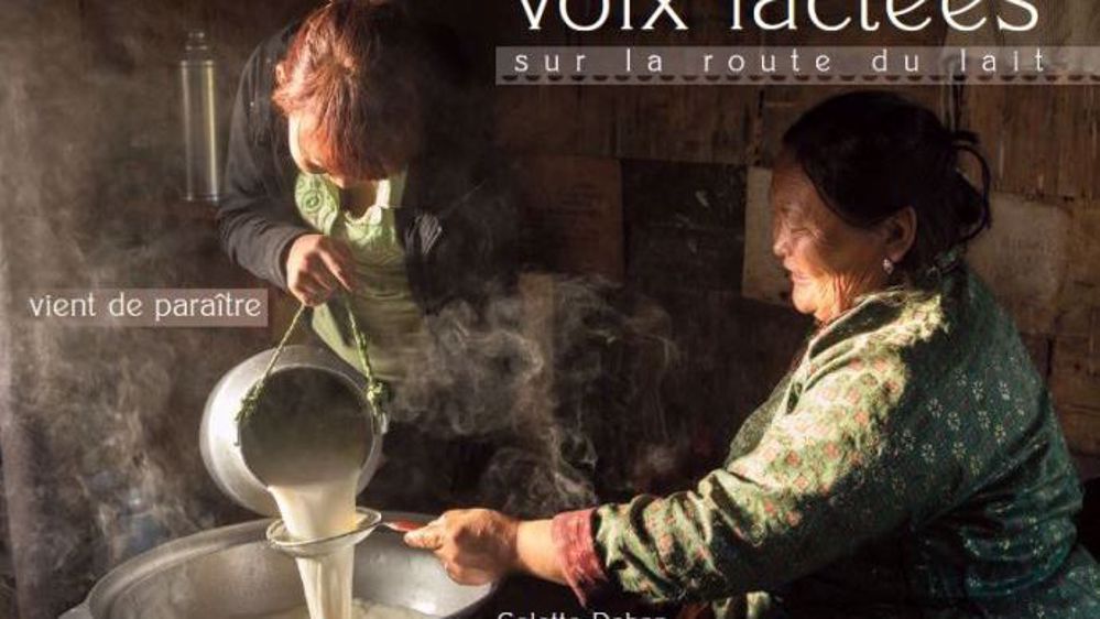  A offrir ou à s'offrir, <em>Voix lactées</em> est un livre auto-édité au prix de 40 € sur <a href="http://www.unansurlaroutedulait.org" target="_blank">www.unansurlaroutedulait.org</a> (©C.Dahan, E.Mingasson)