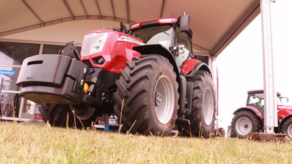 Les pièces détachées des tracteurs McCormick, Landini et Valdapana sertont centralisées en Italie. (©Terre-net Média)
