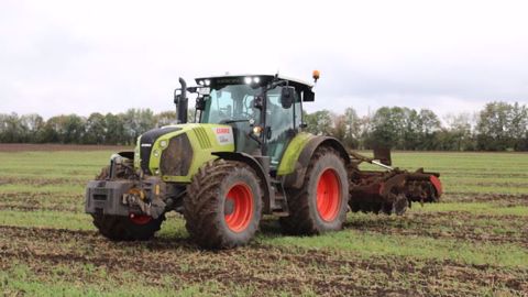 Du 12 au 16 mars, rendez-vous dans votre concession Claas pour vérifier la performance des tracteurs pendant les jours T Claas. (©Claas)