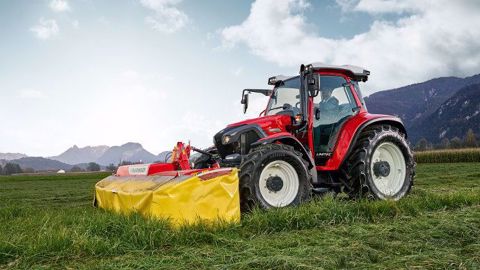 Lindner Lintrac 110 : le premier tracteur autonome dédié à l'élevage. (©Lindner) Lindner Lintrac 110 : le premier tracteur autonome dédié à l'élevage. (©Lindner)