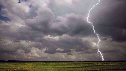 Météo France a placé neuf départements en alerte orange aux orages. (©Pixabay)