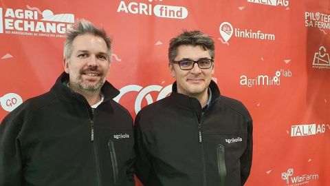 Cédric Guyot et Guillaume Belissent, fondateurs d'Agrikolis, lors du salon de l'agriculture 2020. (©Terre-net Média) Cédric Guyot et Guillaume Belissent, fondateurs d'Agrikolis, lors du salon de l'agriculture 2020. (©Terre-net Média)