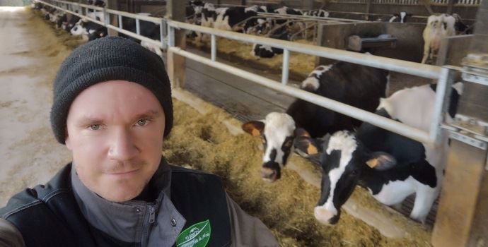 Thomas Graindorge (61) dans sa ferme