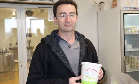 Charles Bertholet, gérant de Glace concept