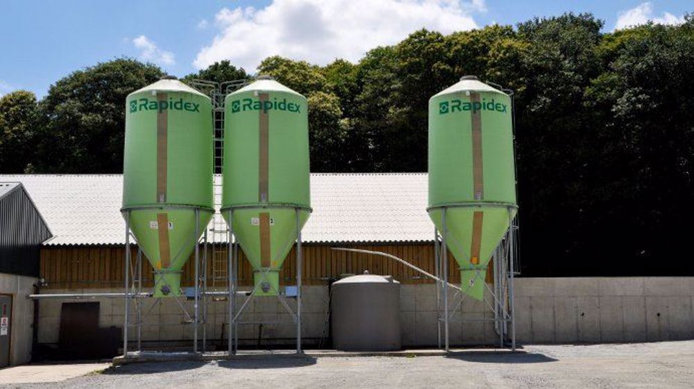 Produire des fourrages de qualité et de la protéine locale sont deux éléments qui permettent de limiter la dépendance aux achats d'aliments, et donc aux cours fluctuants des matières premières. (©Terre-net Média)