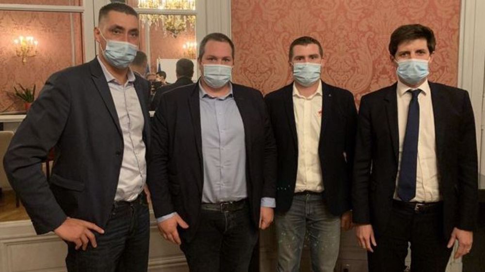  Hier, Jeunes Agriculteurs a rencontré le ministre de l'agriculture Julien Denormandie pour « échanger sur l’actualité syndicale et pour exposer nos (ses) positions sur le plan <a href="https://twitter.com/hashtag/FranceRelance?src=hashtag_click" dir="ltr" role="link" data-focusable="true" class="css-4rbku5 css-18t94o4 css-901oao css-16my406 r-1n1174f r-1loqt21 r-1qd0xha r-ad9z0x r-bcqeeo r-qvutc0">#FranceRelance</a>, la <a href="https://twitter.com/hashtag/