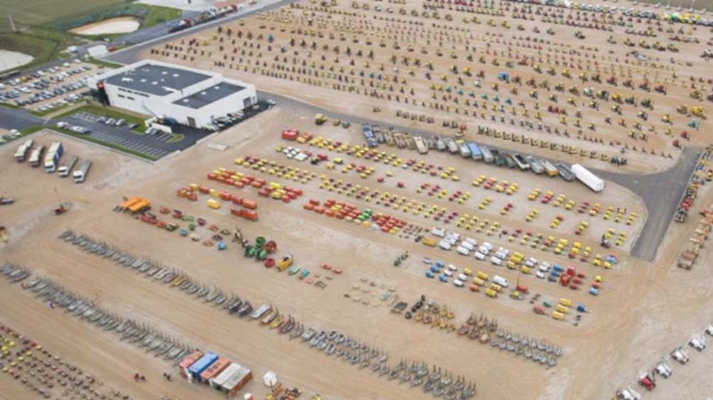 Ritchie Bros limite le transport de machines grâce à la vente en ligne et à ses sites satellites. (©Ritchie Bros)