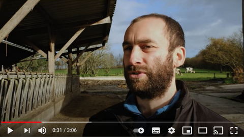 « S'installer en lait avec peu de charges, financières comme de travail »