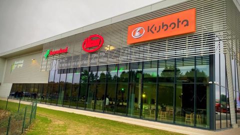 Le nouveau siège de Kverneland France et son showroom (©Terre-net Média)