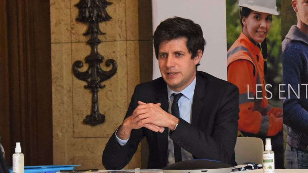 Le ministre de l'agriculture (ici lors d'un évènement au ministère début juillet) a tenu une conférence de presse de rentrée le 4 janvier. (©Terre-net Média)
