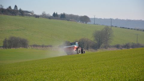 9,7 % des agriculteurs indiquent à ce jour ne pas être couverts du tout pour leurs besoins en engrais azotés minéraux de cette campagne 2021/2022. (©Terre-net Média) 9,7 % des agriculteurs indiquent à ce jour ne pas être couverts du tout pour leurs besoins en engrais azotés minéraux de cette campagne 2021/2022. (©Terre-net Média)