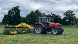 « Un investissement rentabilisé grâce au débit de chantier à l'ensilage » « Un investissement rentabilisé grâce au débit de chantier à l'ensilage »