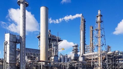 Avec la flambée des prix du gaz, de plus en plus d'usines de production d'ammoniac stoppent ou réduisent leur activité (©AdobeStock) Avec la flambée des prix du gaz, de plus en plus d'usines de production d'ammoniac stoppent ou réduisent leur activité (©AdobeStock)
