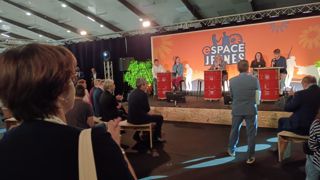 Le ministre de l'agriculture face aux inquiétudes des futures générations Le ministre de l'agriculture face aux inquiétudes des futures générations