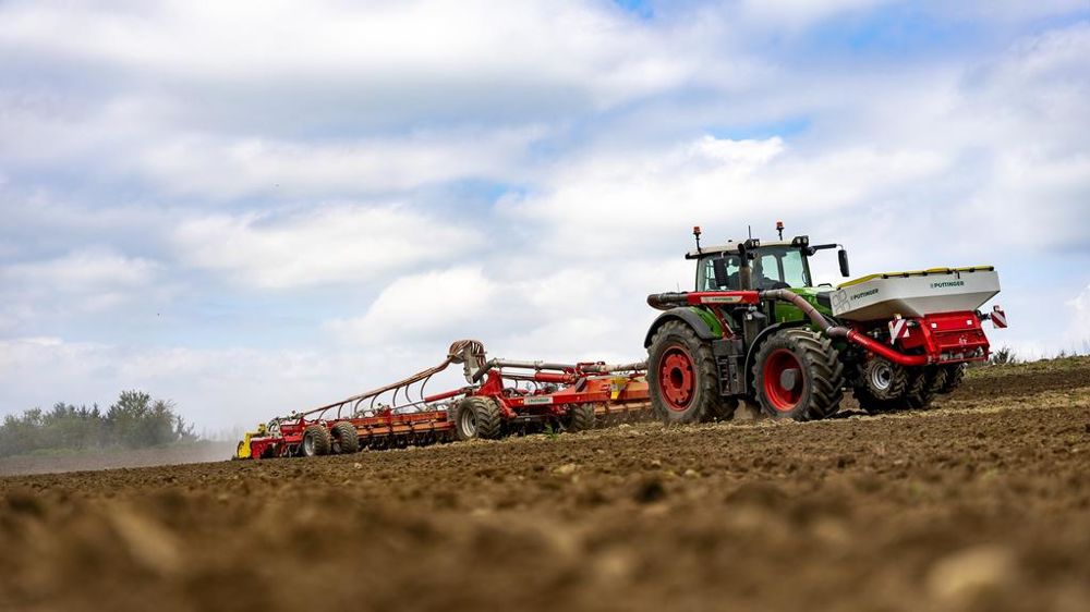 Terradisc Amico Pöttinger Déchaumeur Trémie