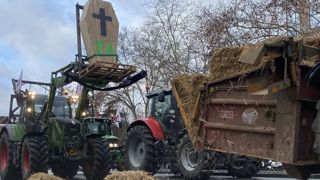 MHE, normes, prix du GNR... la colère des agriculteurs occitans ne faiblit pas MHE, normes, prix du GNR... la colère des agriculteurs occitans ne faiblit pas