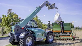 Le KT 407 représente 80 % des ventes de Kramer en France. Le KT 407 représente 80 % des ventes de Kramer en France.