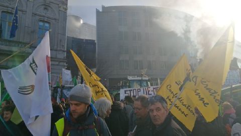 Malgré les nouvelles annonces du gouvernement, la Confédération paysanne reste mobilisée.