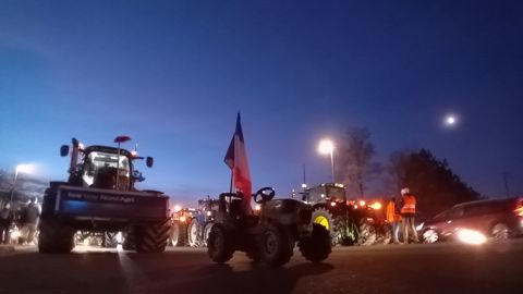 Levées de blocages mais certains agriculteurs veulent poursuivre le mouvement