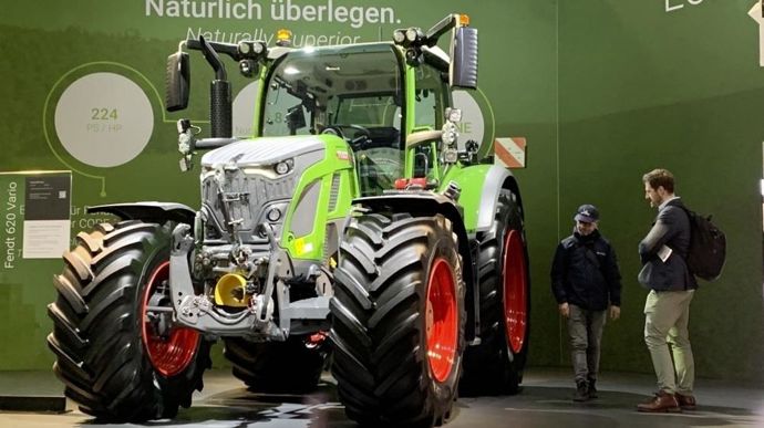 Fendt présente une nouveauté : le Fendt 620 Vario