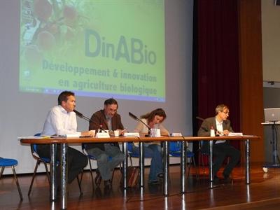 Colloque DinABio à Montpellier les 19 et 20 mai 2008 - Photo parue sur Terre-net.fr, Web-agri.fr et Viti-net.com, journaux édités par Terre-net Média.
