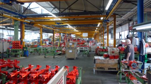 Fella veut agrandir son usine Fella veut agrandir son usine