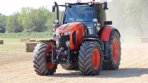 La vidéo des nouveaux tracteurs Kubota M7 au travail La vidéo des nouveaux tracteurs Kubota M7 au travail
