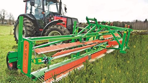 Une barre de coupe spéciale mauvaises herbes Une barre de coupe spéciale mauvaises herbes