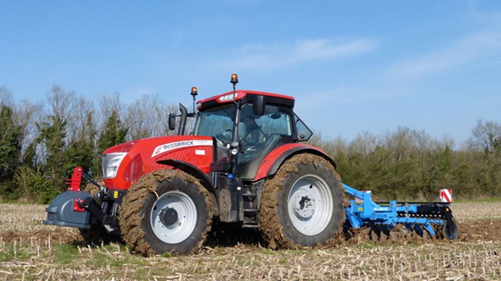 Le McCormick X7.670 à l'essai Le McCormick X7.670 à l'essai