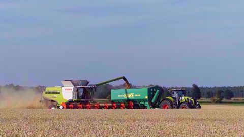 Les Lexion 700 de Claas passent à la dimension supérieure Les Lexion 700 de Claas passent à la dimension supérieure
