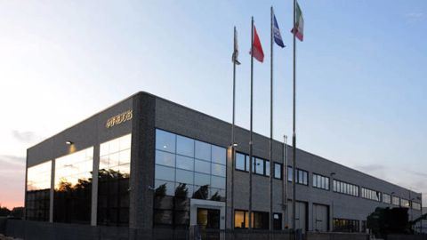Foton Lovol s'implante en Europe Foton Lovol s'implante en Europe