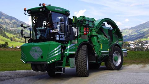Volvo Penta élargit sa clientèle agricole Volvo Penta élargit sa clientèle agricole