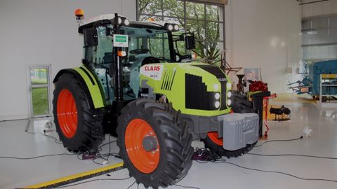 Le Claas Arion 460 en Lego au Compa de Chartres Le Claas Arion 460 en Lego au Compa de Chartres