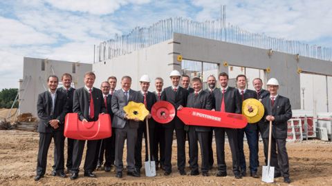 Pöttinger construit son centre de logistique Pöttinger construit son centre de logistique